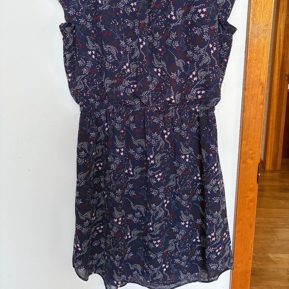 Reitmans Navy Floral Dress – Size Medium
